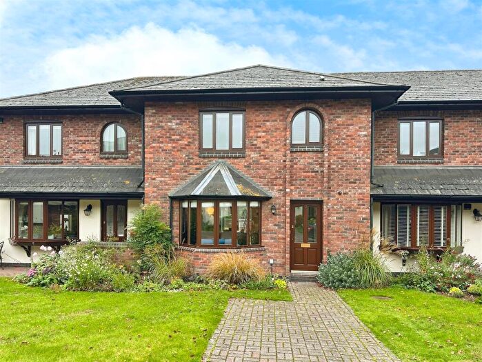 3 Bedroom Terraced House For Sale In The Maltings, Leamington Spa, CV32