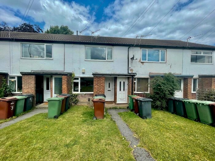 1 Bedroom Flat To Rent In Salisbury Court, Horsforth, Leeds, West Yorkshire, LS18