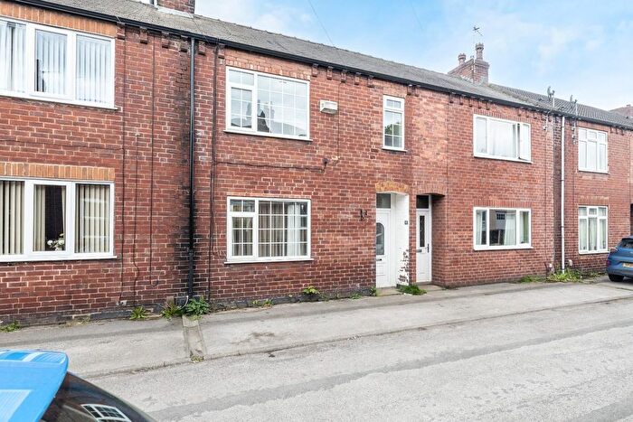 3 Bedroom Terraced House For Sale In Ellins Terrace, Normanton, WF6
