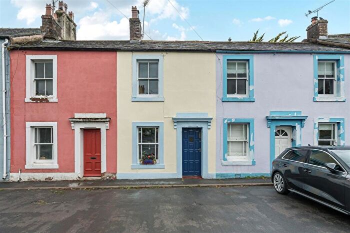 2 Bedroom Terraced House For Sale In Kirkgate, Cockermouth, CA13