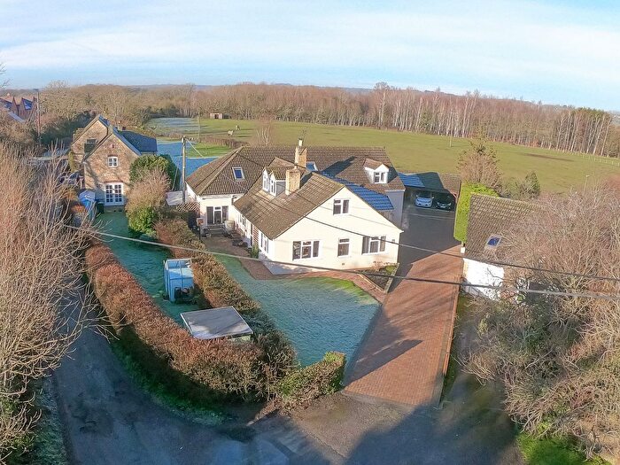 4 Bedroom Detached Bungalow For Sale In Green Lane, North Leigh, OX29