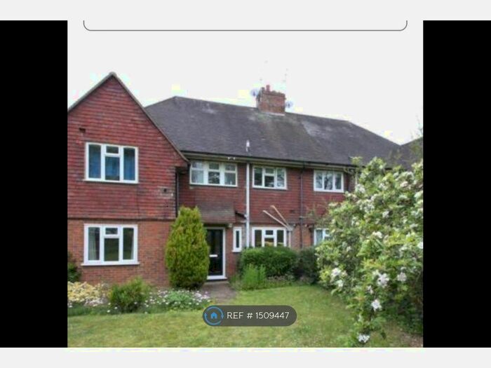 2 Bedroom Flat To Rent In Bradbourne Park Road, Sevenoaks, TN13
