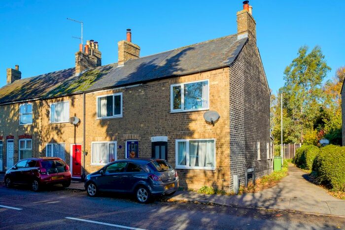 2 Bedroom End Of Terrace House To Rent In Cambridge Road, Godmanchester, Huntingdon, PE29