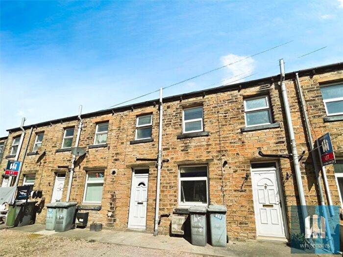 1 Bedroom Terraced House To Rent In Baker Street, Oakes, Huddersfield, HD3
