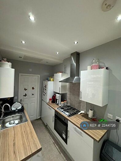 3 Bedroom Terraced House To Rent In Richmond Street, Coventry, CV2