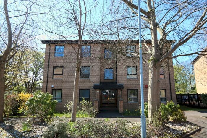 1 Bedroom Flat To Rent In Mansionhouse Gardens, Glasgow, G41