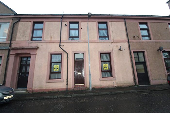 2 Bedroom Flat To Rent In Hill Place, Ardrossan, Ayrshire, KA22