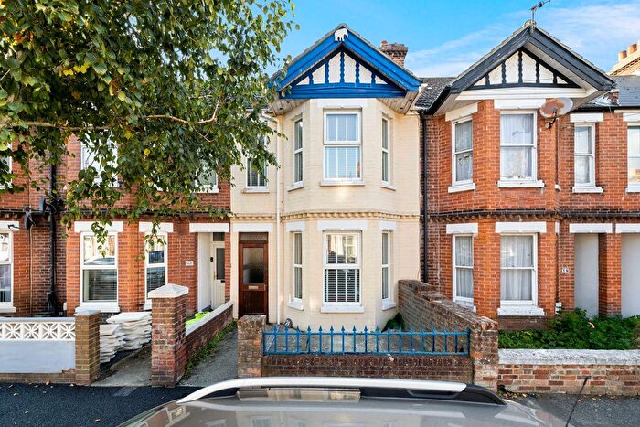 4 Bedroom Terraced House For Sale In St Hilda Road, Folkestone, CT19