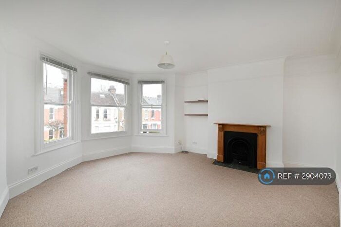 2 Bedroom Maisonette To Rent In Albert Road, London, N22