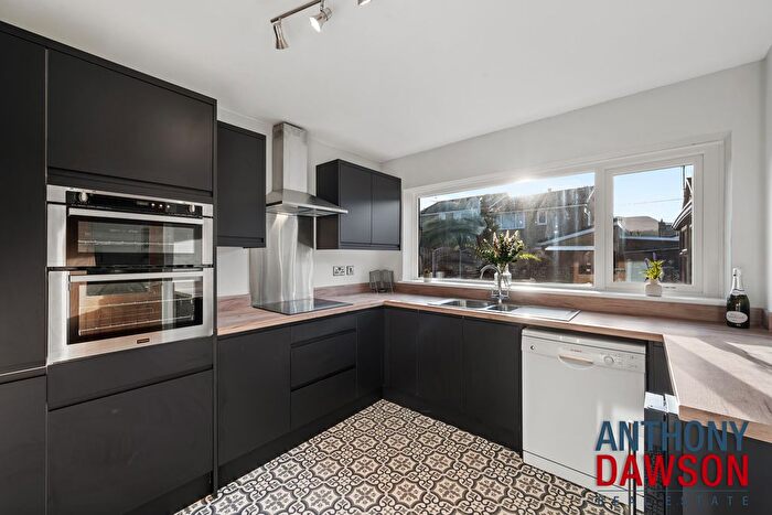 4 Bedroom Semi-detached House For Sale In Andelen Close, Hapton, BB11