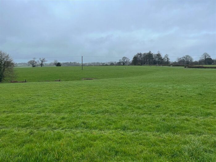 5 Bedroom Barn Conversion For Sale In The Village, Buckland Monachorum, Yelverton, PL20