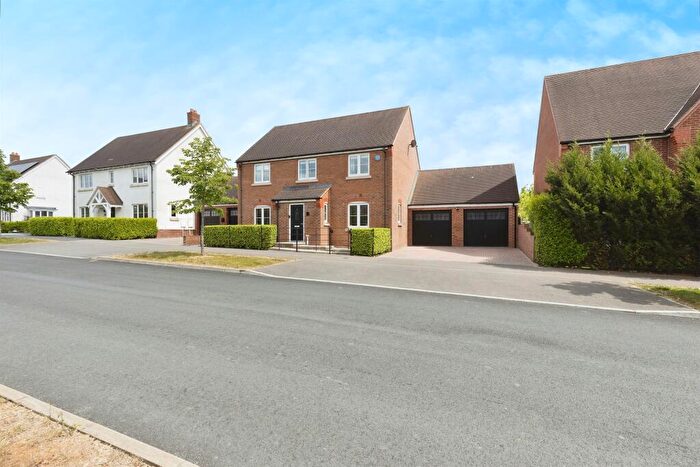 4 Bedroom Detached House For Sale In Harrier Way, Hardwicke, Gloucester, GL2