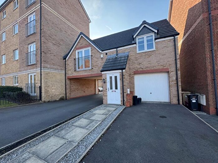 2 Bedroom House To Rent In Harrier Close, Lostock, Bolton, BL6