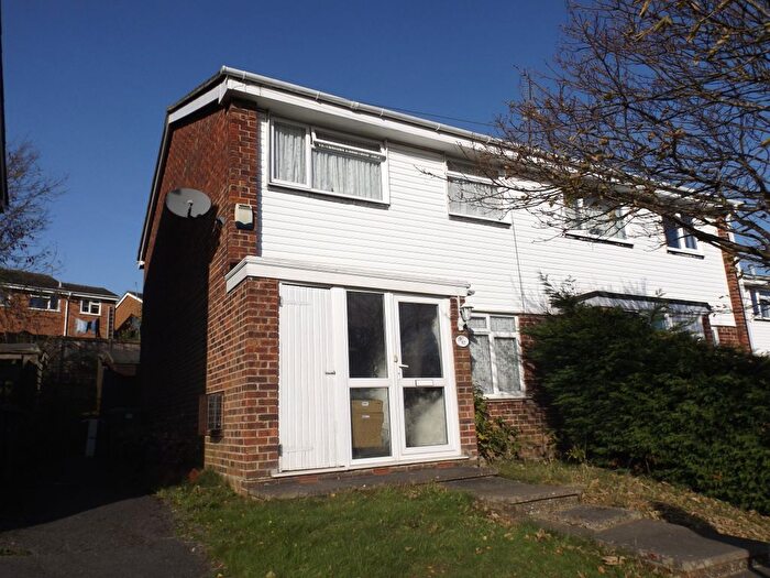 3 Bedroom Semi-Detached House To Rent In Porteous Crescent, Eastleigh, SO53