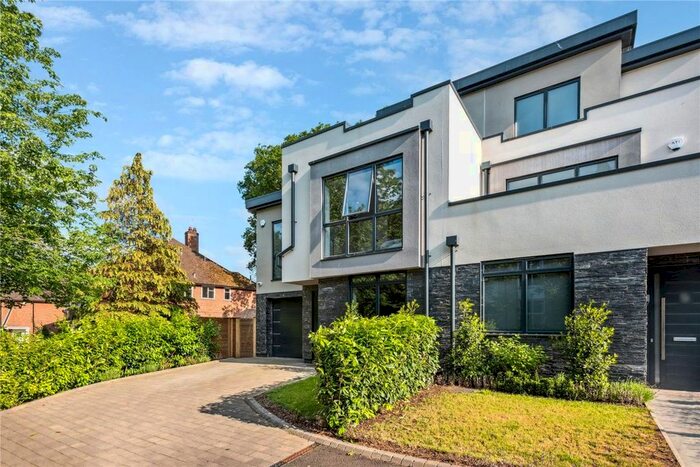 5 Bedroom Property To Rent In Park View, London, SW19