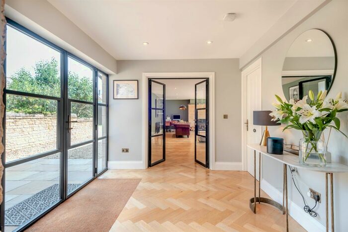 4 Bedroom Barn Conversion For Sale In The Old Stackyard, Pilsgate, Stamford, PE9