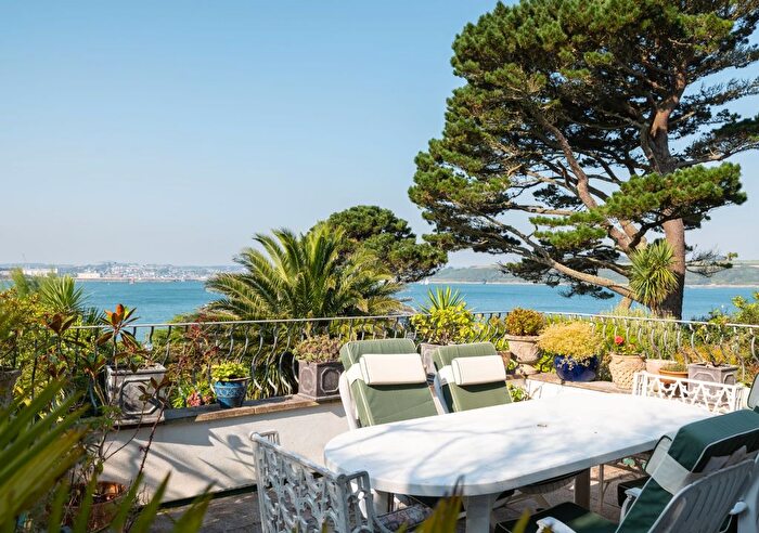 4 Bedroom Detached House For Sale In Castle Drive, St Mawes, TR2