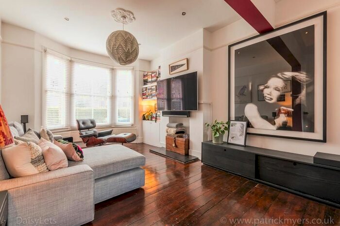 2 Bedroom Terraced House To Rent In Silvester Road, East Dulwich, London, SE22