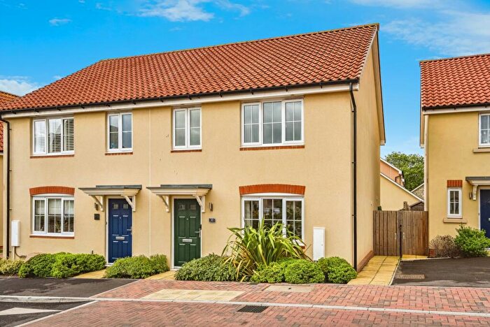 3 Bedroom Semi-Detached House For Sale In Woolcombe Road, Wells, Somerset, BA5
