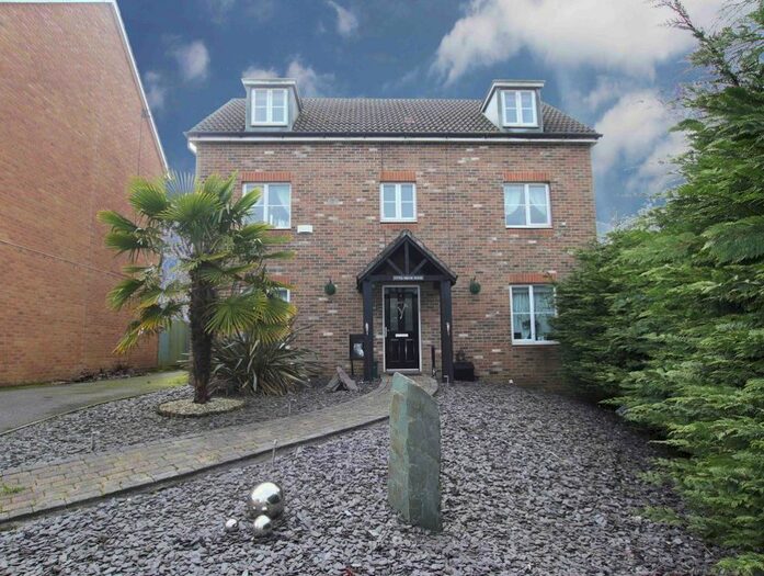 5 Bedroom Property To Rent In Nant Y Dwrgi, Llanharan, Pontyclun, CF72