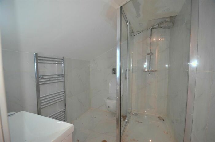 1 Bedroom Flat To Rent In Triangle Business Park, Quilters Way, Stoke Mandeville, Aylesbury, HP22