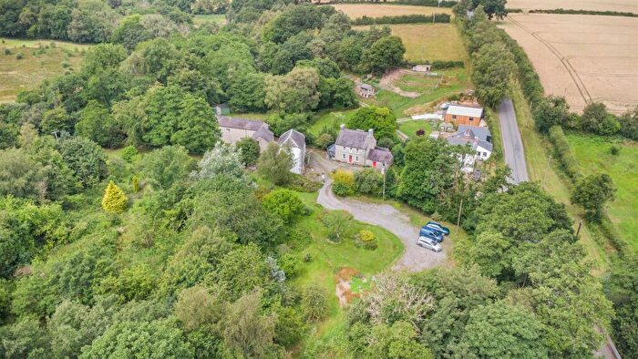 4 Bedroom Country House For Sale In Boncath, SA37