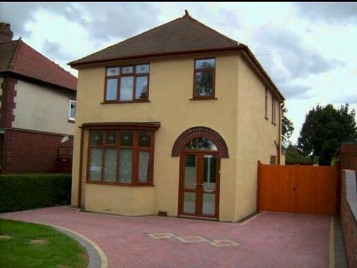 3 Bedroom Detached House To Rent In Bridge Cross Road, Chase Terrace, Burntwood, WS7