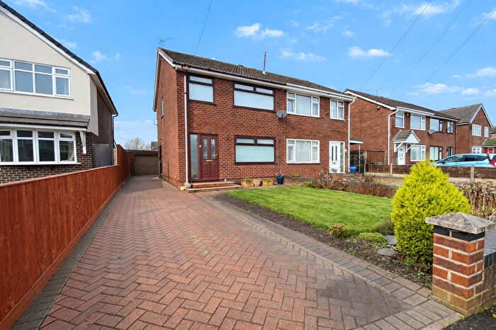 3 Bedroom Semi Detached House For Sale In Warpers Moss Close, Burscough, L40