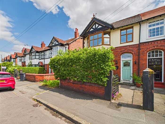 4 Bedroom Terraced House For Sale In Grange Road, Chester, CH2