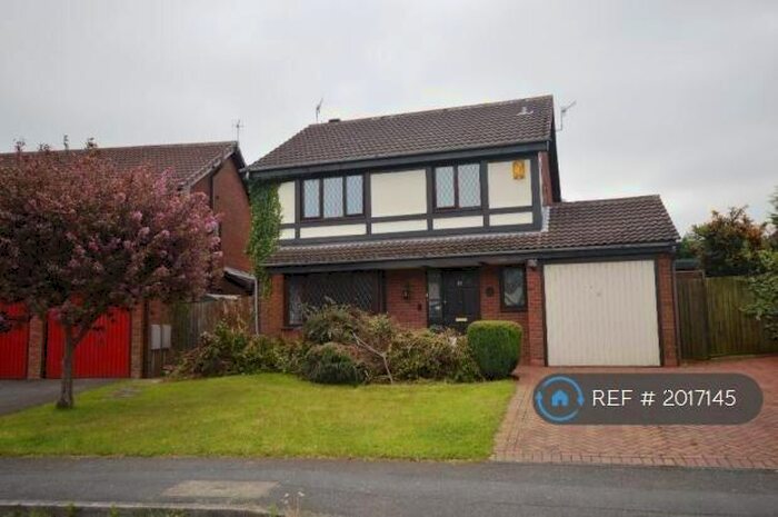 4 Bedroom Detached House To Rent In Mickleborough Way, West Bridgford, Nottingham, NG2
