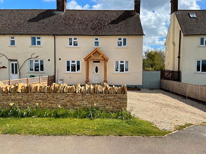 2 Bedroom Semi Detached House To Rent In Evenlode Road, Moreton-In-Marsh, GL56