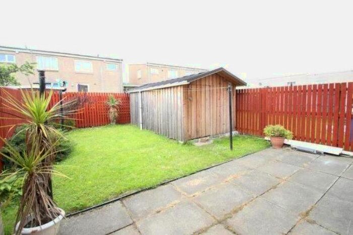 2 Bedroom Semi-Detached House To Rent In Appledore Crescent, Glasgow G71