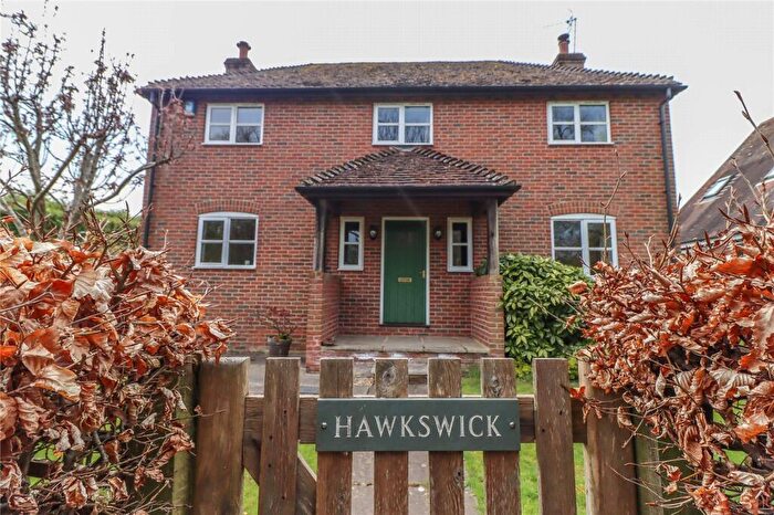4 Bedroom Detached House For Sale In Horsebridge Road, Broughton, Stockbridge, Hampshire, SO20