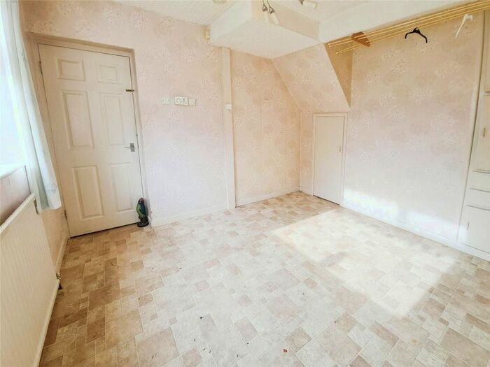 5 Bedroom SemiDetached House For Sale In Ellison Fold Terrace, Darwen