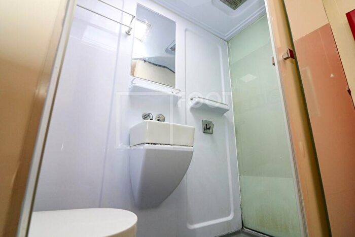Flat To Rent In Sunbridge Halls, Sunbridge Road, BD1