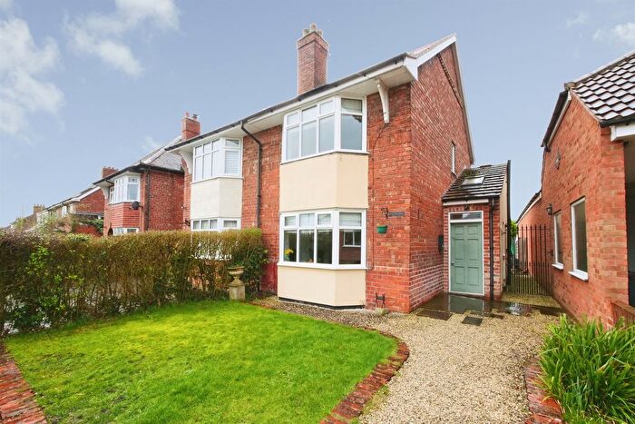3 Bedroom Semi Detached House For Sale In Strensall Road, Huntington, York, YO32