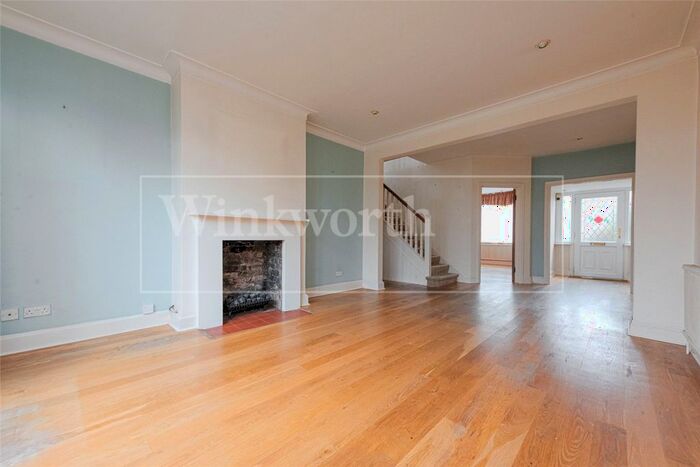 4 Bedroom Semi-Detached House To Rent In Mount Pleasant Road, London, NW10