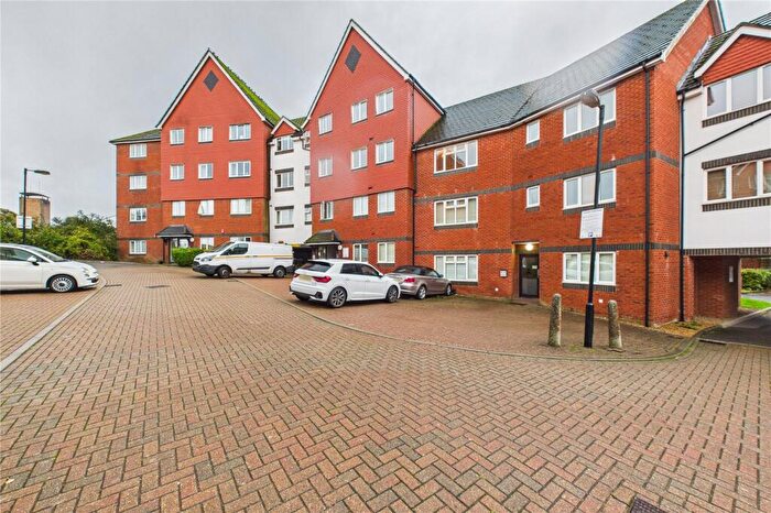 2 Bedroom Apartment To Rent In Tower Close, East Grinstead, West Sussex, RH19
