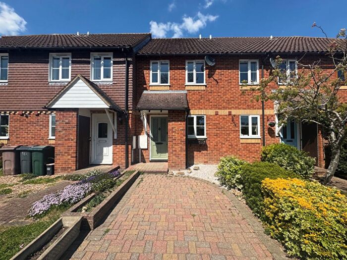 2 Bedroom Terraced House To Rent In Quince Orchard, Ashford, TN26
