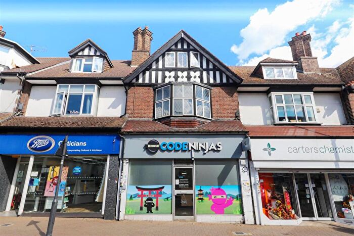 3 Bedroom Duplex For Sale In Bridge Street, Pinner, HA5