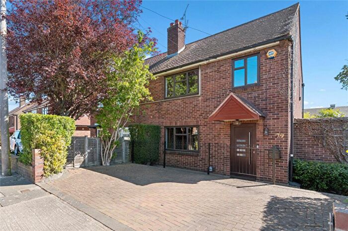 3 Bedroom Semi-Detached House For Sale In Kempton Avenue, Hornchurch, RM12
