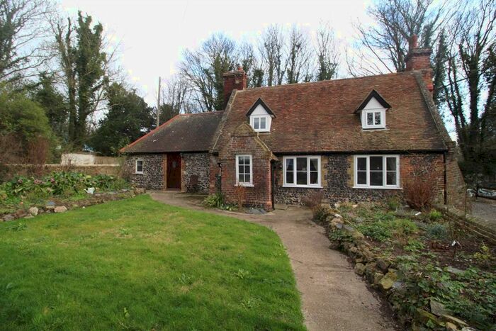 3 Bedroom Cottage To Rent In Poorhole Lane, Broadstairs, CT10