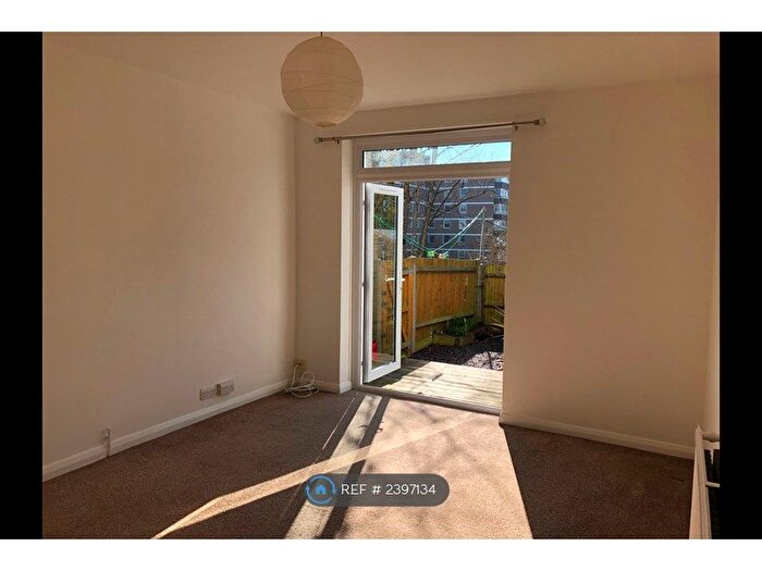 1 Bedroom Flat To Rent In Beaconsfield Villas, Brighton, BN1