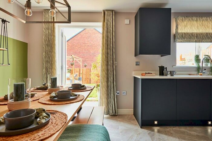 4 Bedroom Detached House For Sale In Coniston Crescent, Stourport-On-Severn, DY13