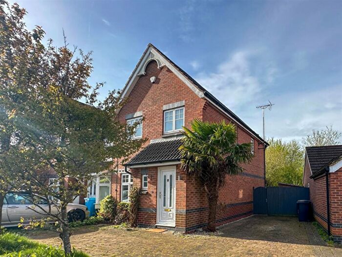 3 Bedroom End Of Terrace House To Rent In Mason Road, Ilkeston, DE7