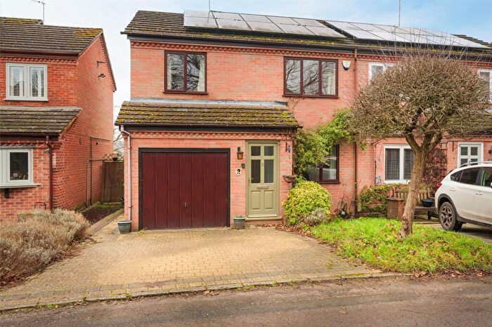 3 Bedroom Semi-Detached House For Sale In Gravett Close, Henley-On-Thames, RG9