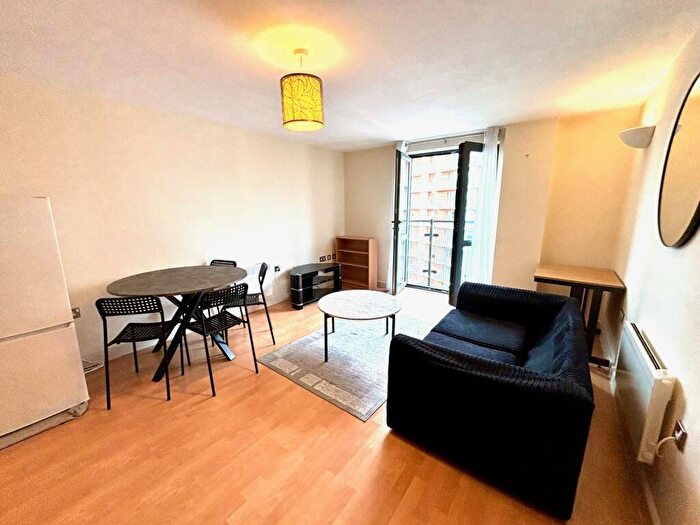 2 Bedroom Apartment To Rent In Velocity West Leeds City, LS11