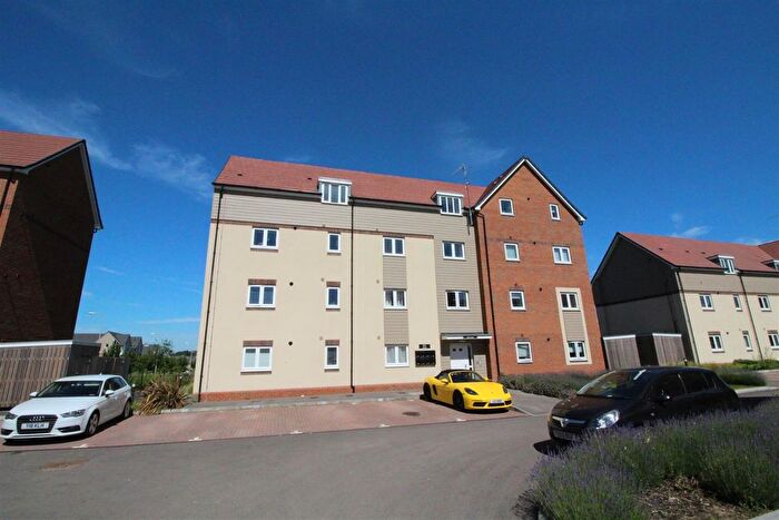2 Bedroom Flat To Rent In Tainter Close, Rugby, CV21