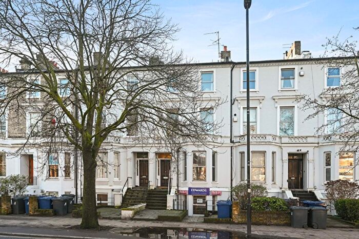 2 Bedroom Flat For Sale In The Mall, Ealing, W5