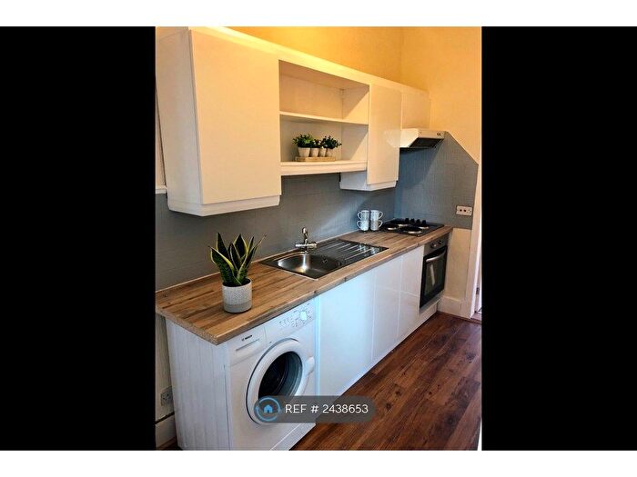 1 Bedroom Flat To Rent In Gowan Avenue, Falkirk, FK2